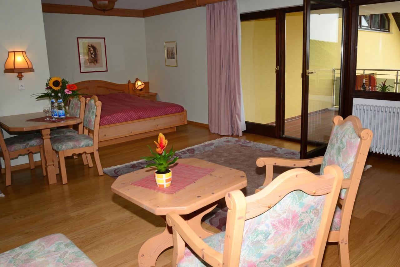 Residence Am Weinberg / Travellers Hotelbetriebs Gmbh Sasbachwalden Eksteriør bilde