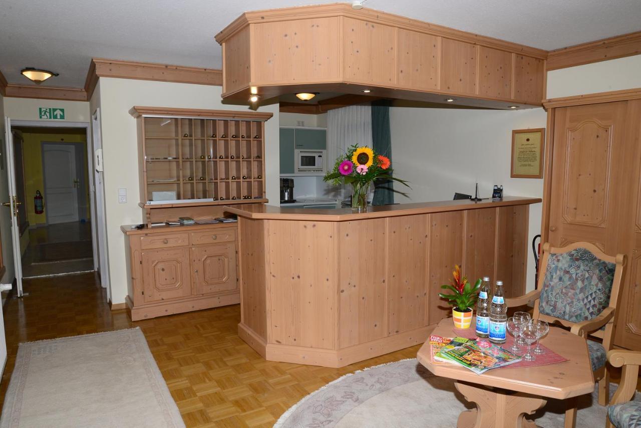 Residence Am Weinberg / Travellers Hotelbetriebs Gmbh Sasbachwalden Eksteriør bilde