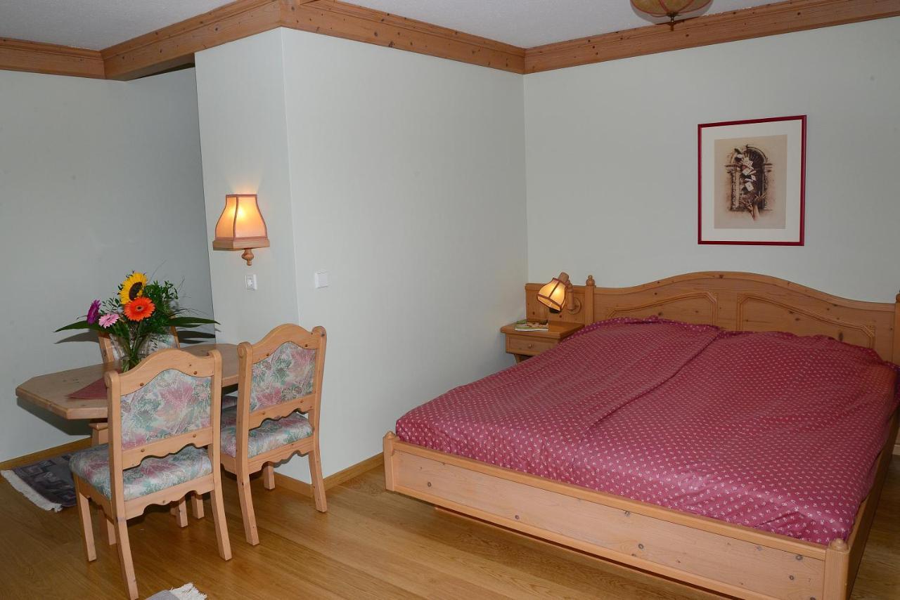 Residence Am Weinberg / Travellers Hotelbetriebs Gmbh Sasbachwalden Eksteriør bilde